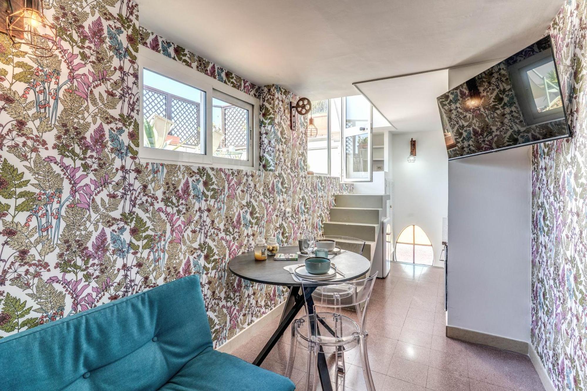 Terrazza Ippocrate Apartment